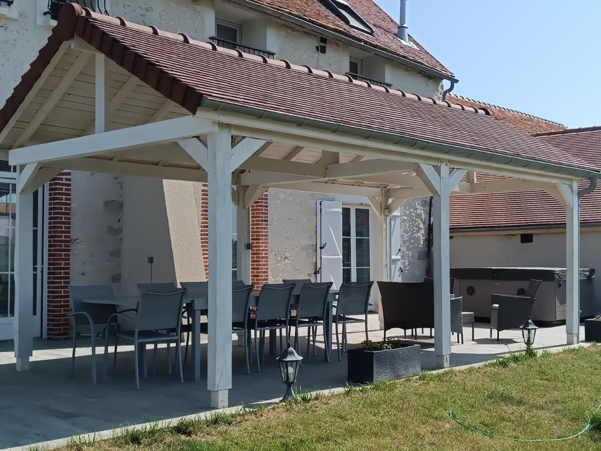 Champcenest Chambre D'Hotes Le Domaine Des Hirondelles מראה חיצוני תמונה