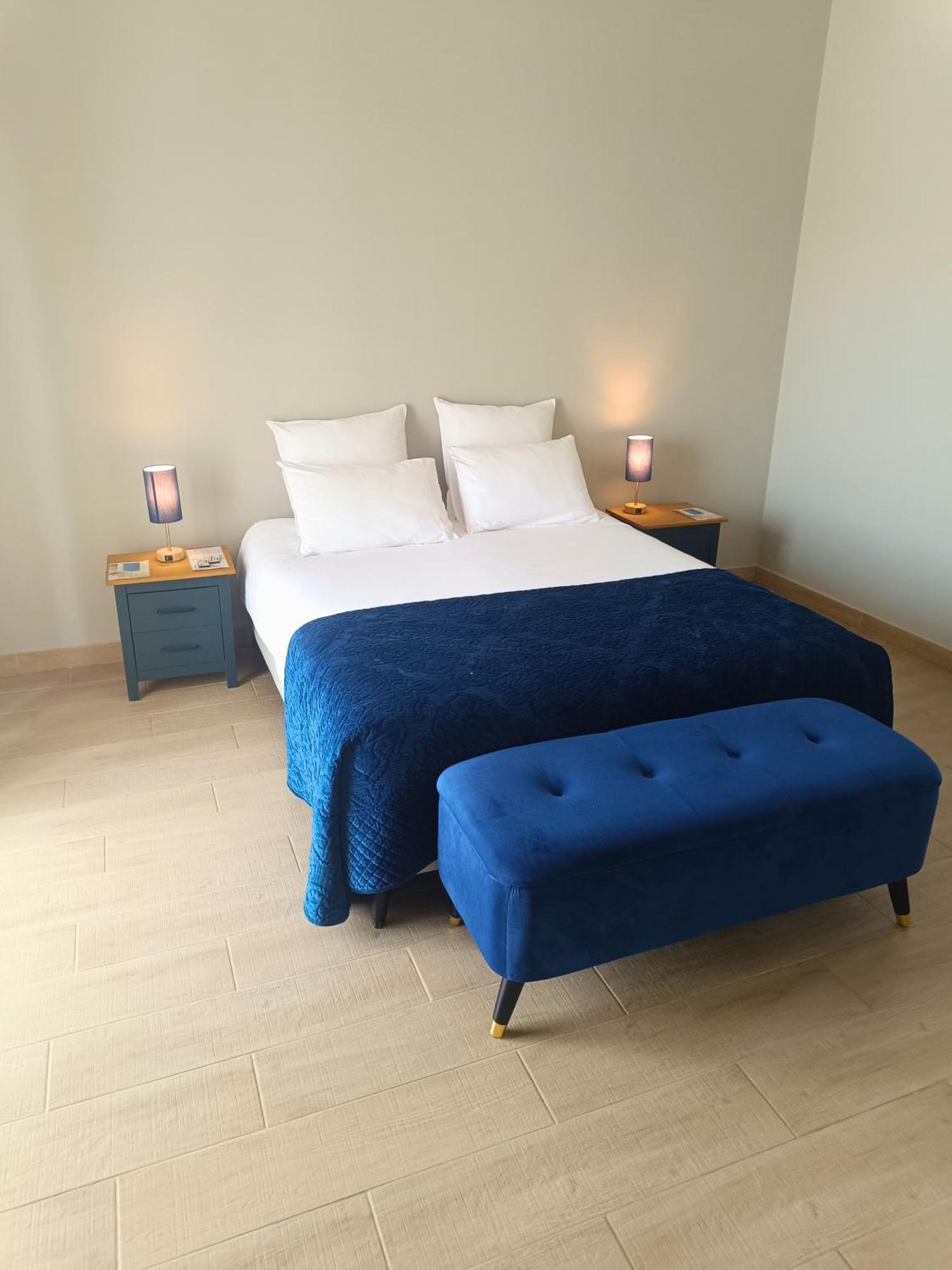 Champcenest Chambre D'Hotes Le Domaine Des Hirondelles מראה חיצוני תמונה