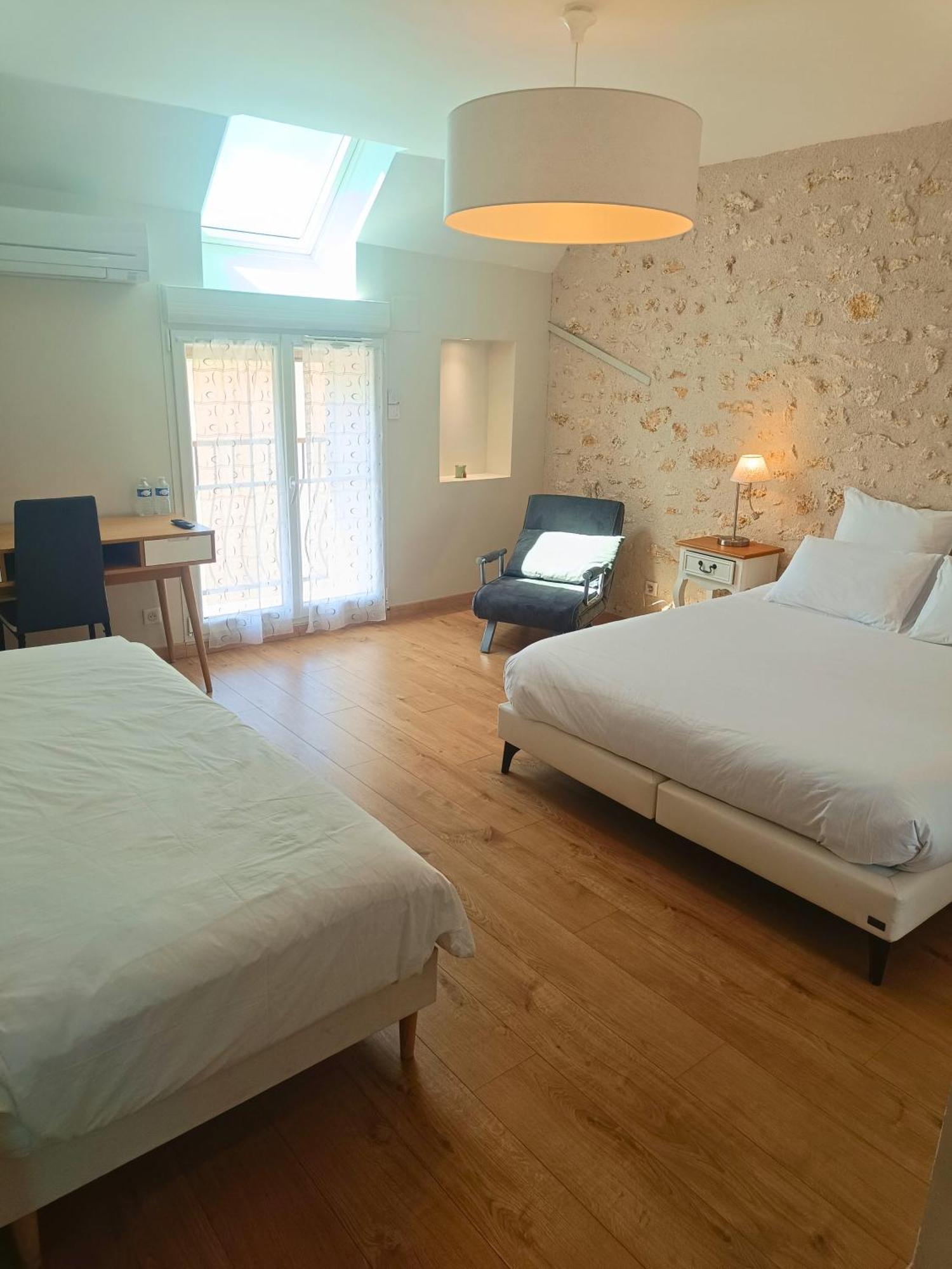 Champcenest Chambre D'Hotes Le Domaine Des Hirondelles מראה חיצוני תמונה